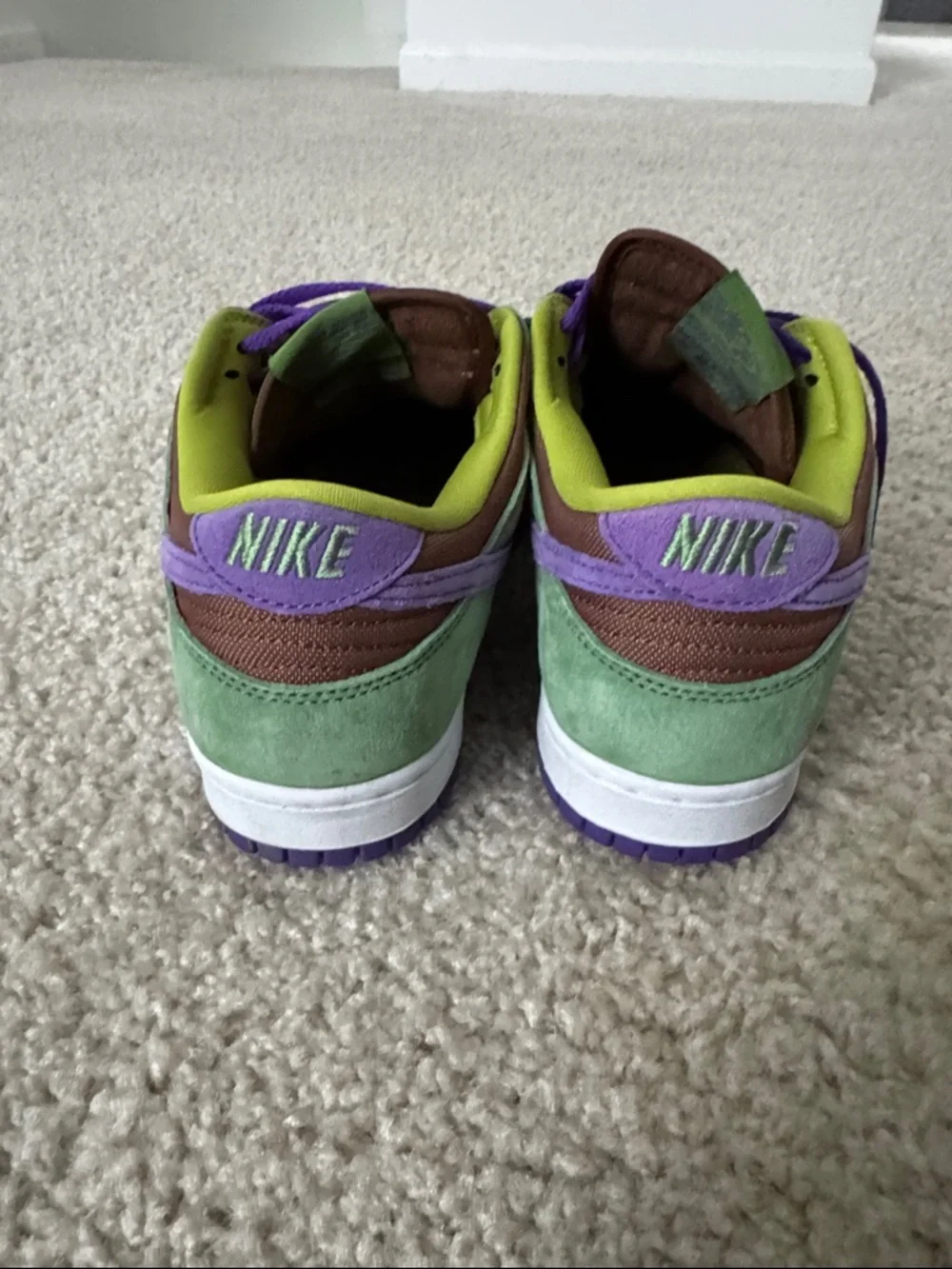 Nike Dunk Veneer - Picture 2 of 5